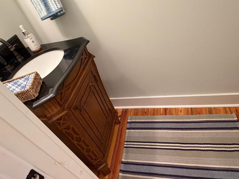 Customer carousel item 1.