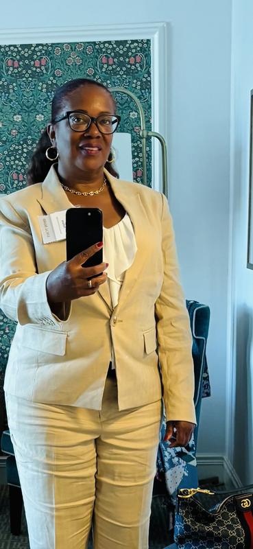 The Short One Button Blazer in Linen Blend