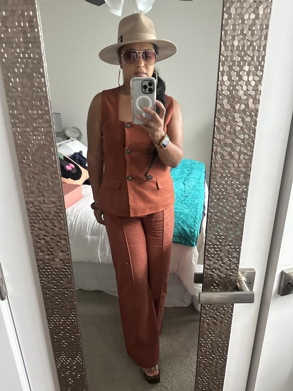 Pintucked Wide Leg Pants