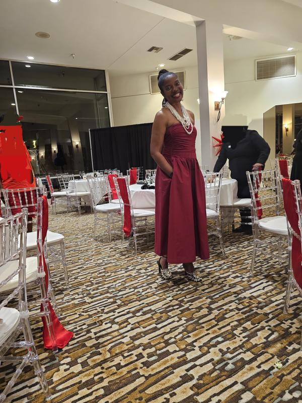 johnny gill red dress made an appearance on the Tamron Hall show this past week. JG looked dapper in his all outfit ., ., JG blessed an audience member with two tickets to New Edition's upcoming Las It's all love for Johnny