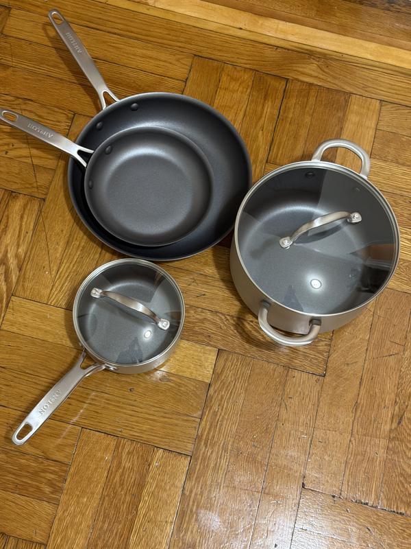 Customer carousel item 1.