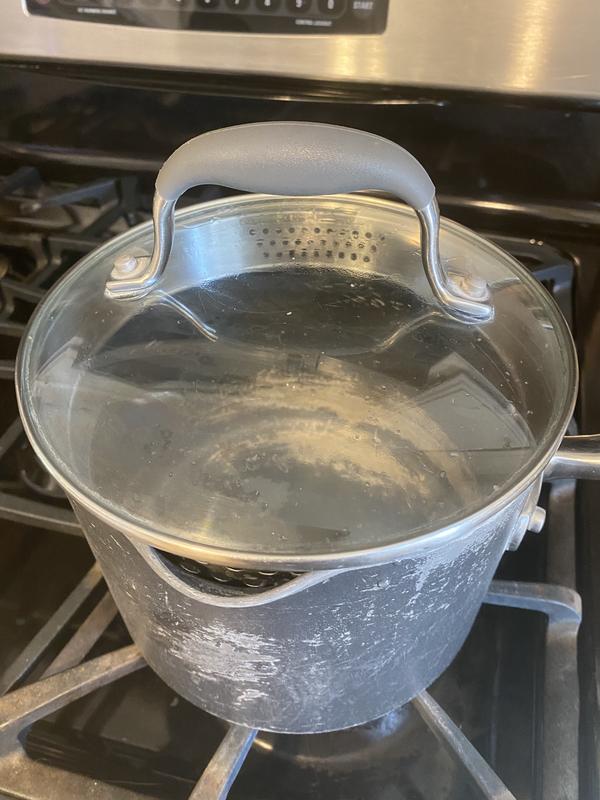 Original lid 15 years old and still good as new!!