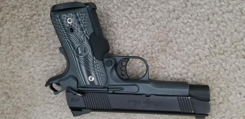 LG-901G Green Master Series™ Lasergrips® Rosewood for 1911 Full