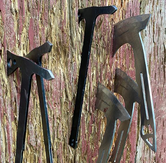 Throwing pattern from 16' from 24' the pattern of the S&W Hawkeyes (silver) remains much tighter than the SOG Tomahawks.