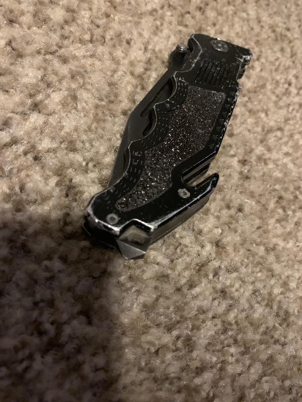 Smith and Wesson Border Guard Tanto Folding Knife