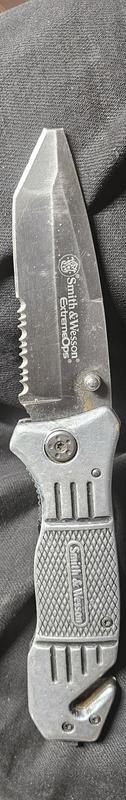 Smith & Wesson® SWFR2S Extreme Ops Drop Point Folding Knife Smith & Wesson® SWFR2S Extreme Ops Drop Point Folding Knife