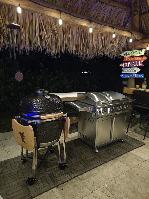 Kong Ceramic Kamado Grill Grilla Grills