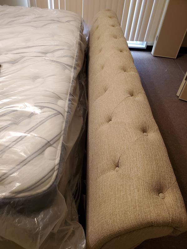 Willenburg upholstered on sale sleigh bed