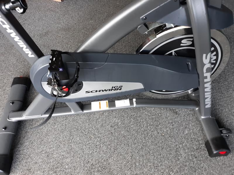 Schwinn Ic2 Indoor Cycling Bike Cardio Equipment Sports