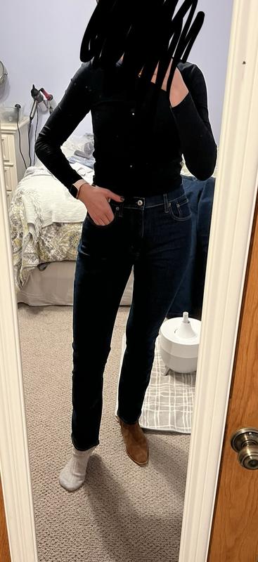 Women's Ultra High Rise 90s Slim Straight Jean