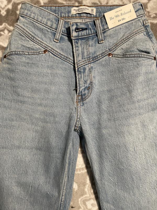 Women's High Rise 90s Relaxed Jean | Women's Clearance