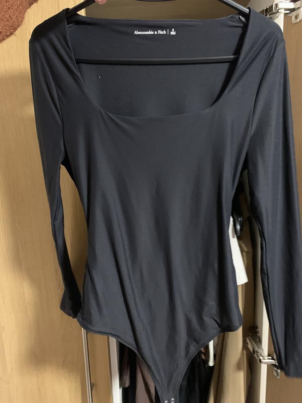 Women's Soft Matte Seamless Long-Sleeve Squareneck Bodysuit, Women's  Clearance