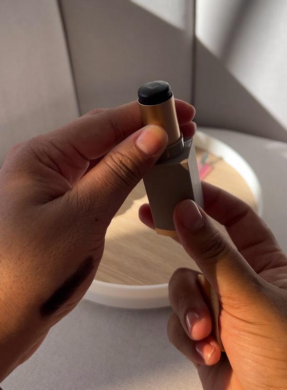 Customer carousel item 9.