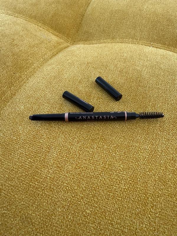 Customer carousel item 3.