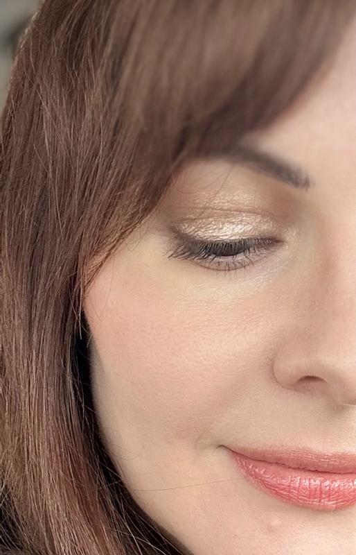 Customer carousel item 12.