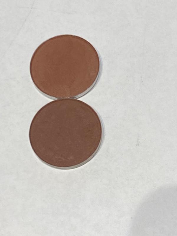Hot Chocolate - 2 different shades, same name