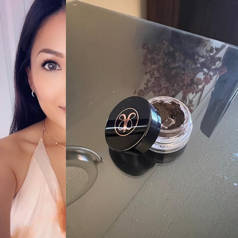 Customer carousel item 1.