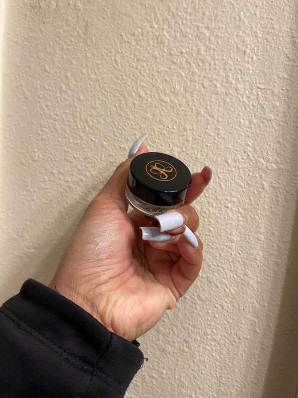 Customer carousel item 6.