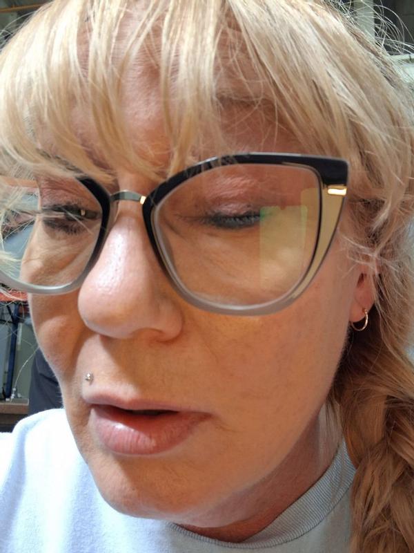 Customer photo for "Beautiful eyeshadow palette"