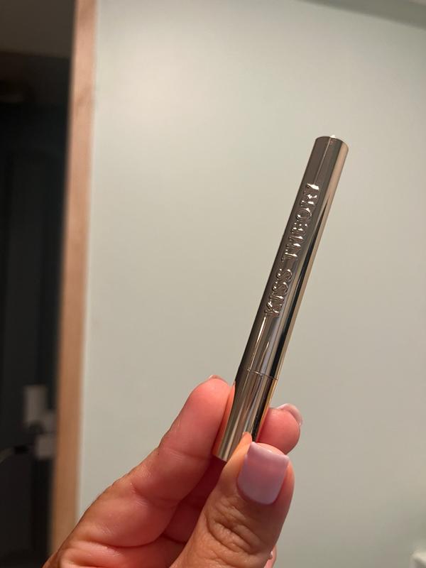 Customer photo for "Not sticky"