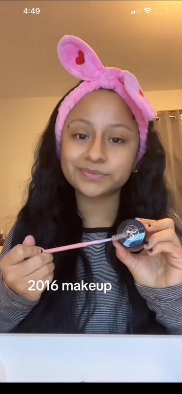 Customer carousel item 5.