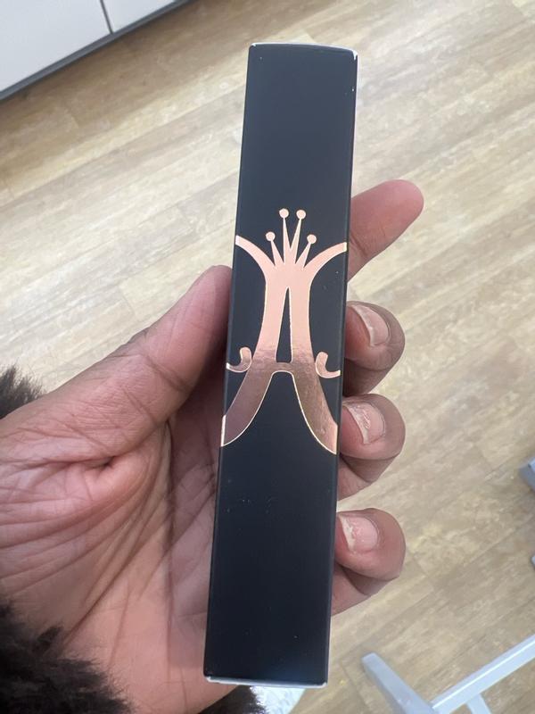 Customer carousel item 4.