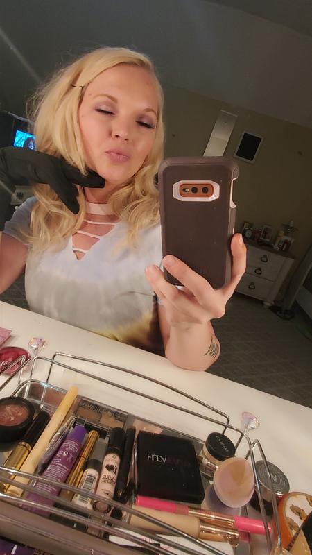 FEEL BEAUTIFUL