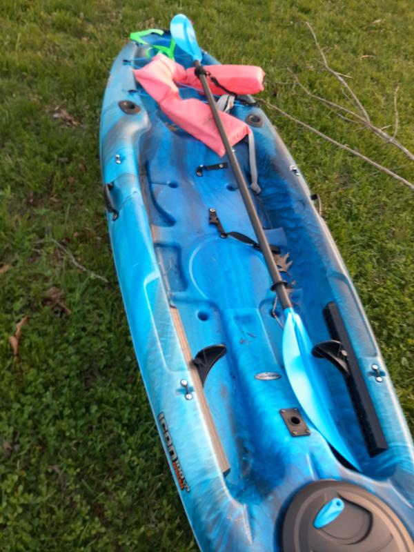 Pelican Premium Icon 100X Fishing Kayak