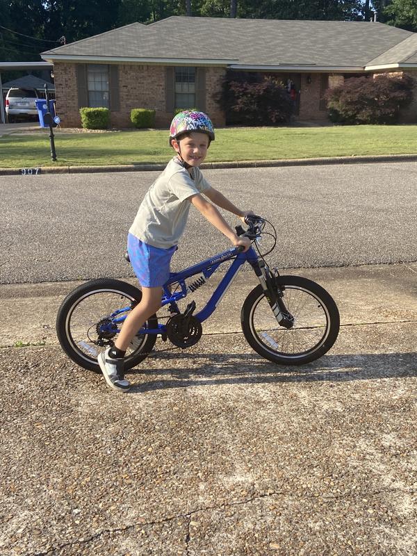 Ozone 500 Boys' Exhilarate 20 in 18-Speed Mountain Bike | Academy