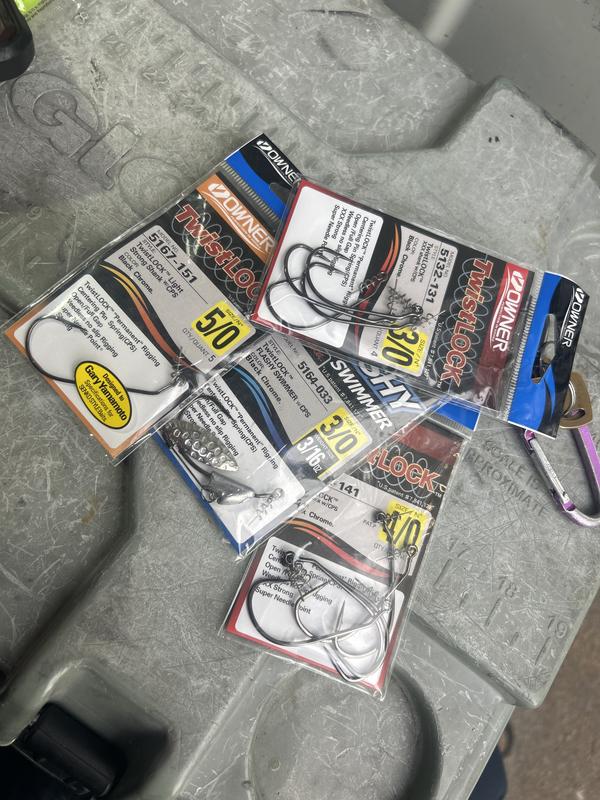 OWNER TWISTLOCK 3X w/ Centering Pin 5132-131 - Size 3/0 - Bass Hooks