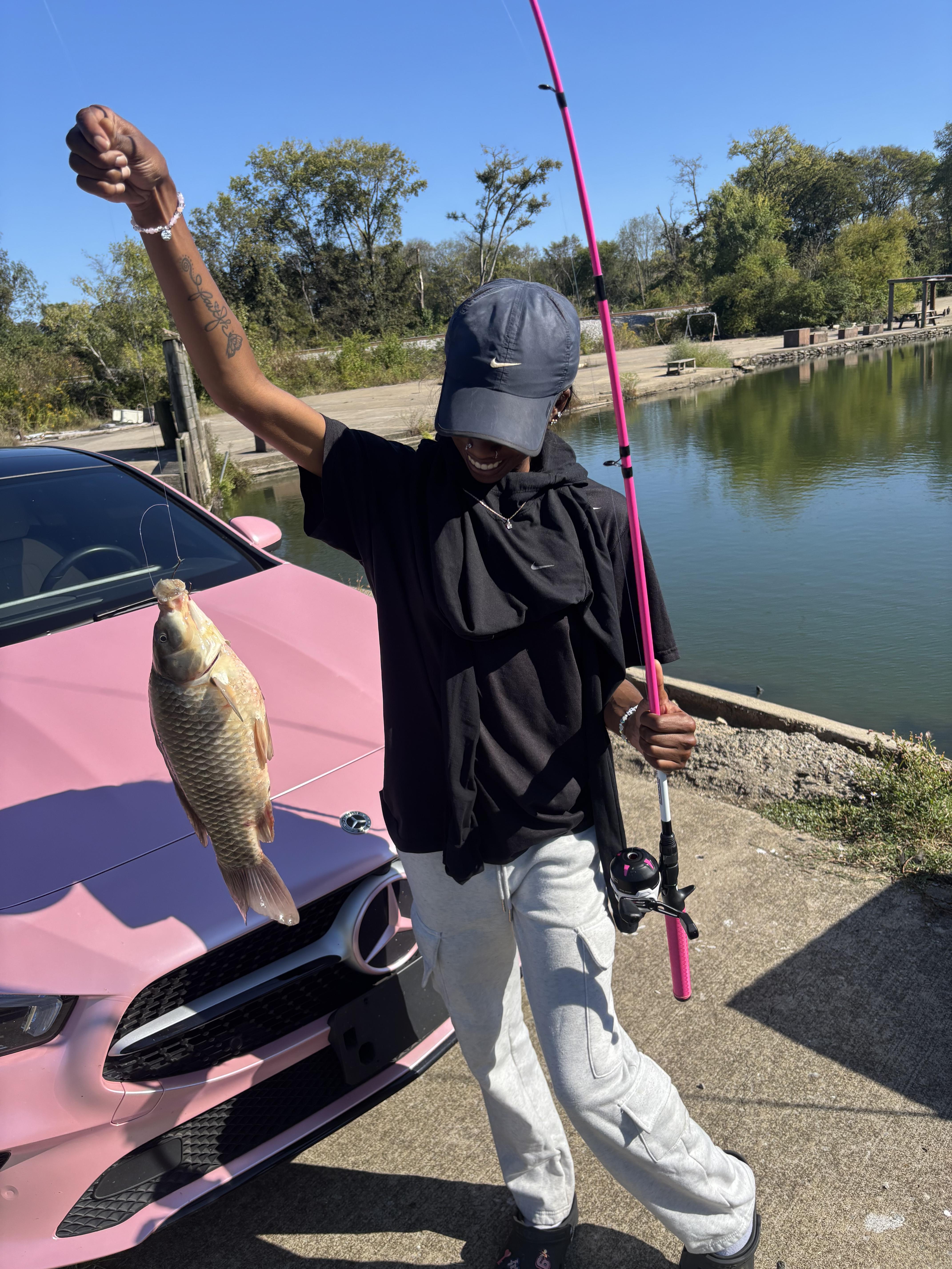 Zebco Roam 3SZ Pink 6 ft M Spincast Rod and Reel Combo | Academy