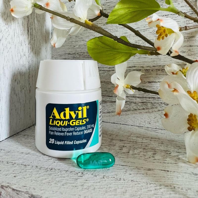 Advil (Ibuprofen) Liqui-Gels Minis for Pain Relief