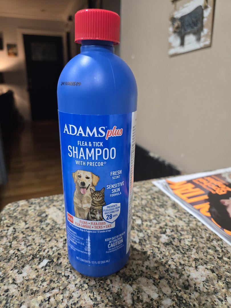 Adams Plus Flea Tick Shampoo with Precor for Dogs, Gallon Petco