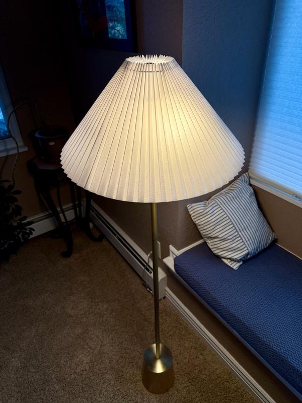 Review Thumbnail Image 0 352959400