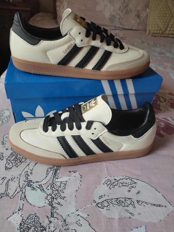 アディダス　adidas Originals Women's Samba OG Adidas Originals Samba OG (Cloud White/Energy Ink/Off Whi) Women's