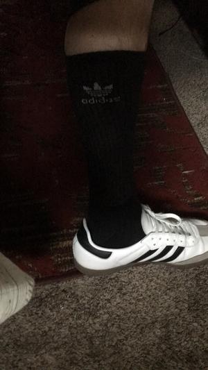 Customer photo for "More of an athletic sock that’s thin vs a thicker warmer pair of socks."