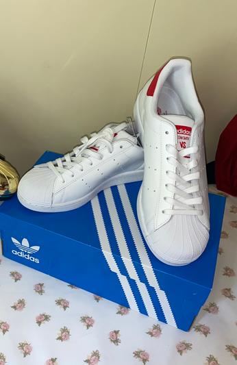 Customer photo for "A LEGENDARY PRODUCT"