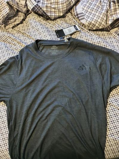 Customer photo for "Great t-shirt for training on hot summer days"