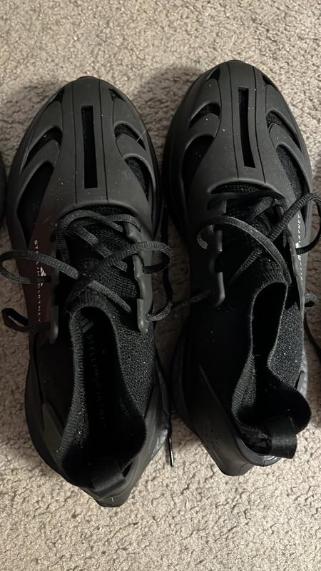 Customer photo for "Very comfortable to walk in"