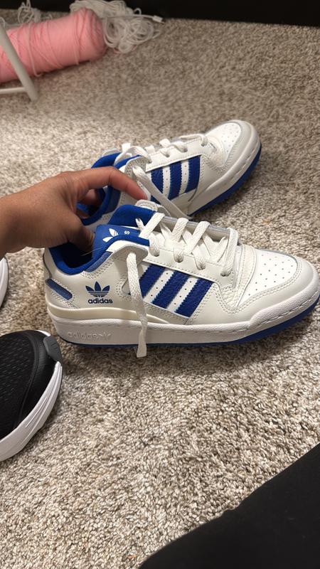 Customer photo for "Style and comfortable"