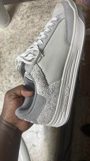 Customer photo for "Love this sneakers 100%"