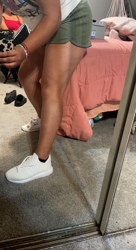 Customer photo for "I love how light weight the shoes are"