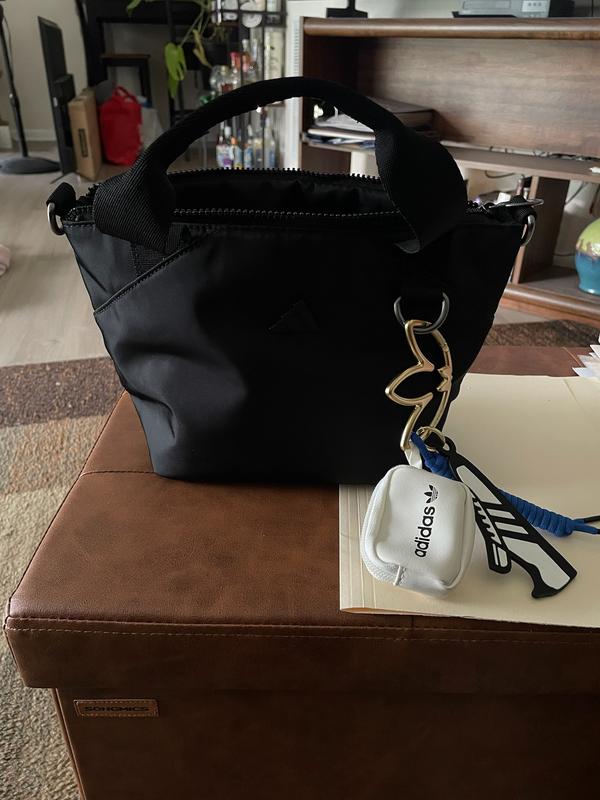 Customer carousel item 1.