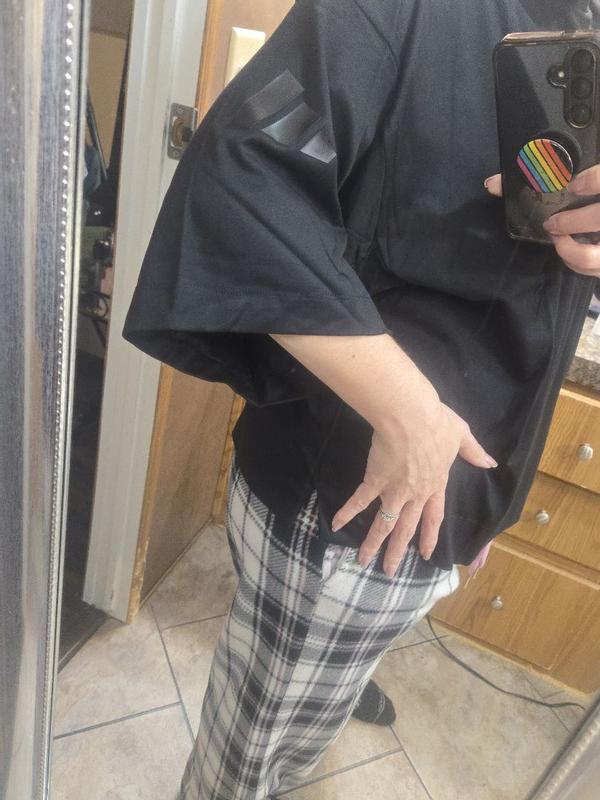 Customer carousel item 12.