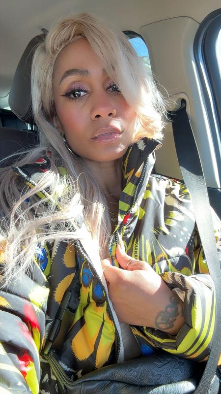 Customer carousel item 1.