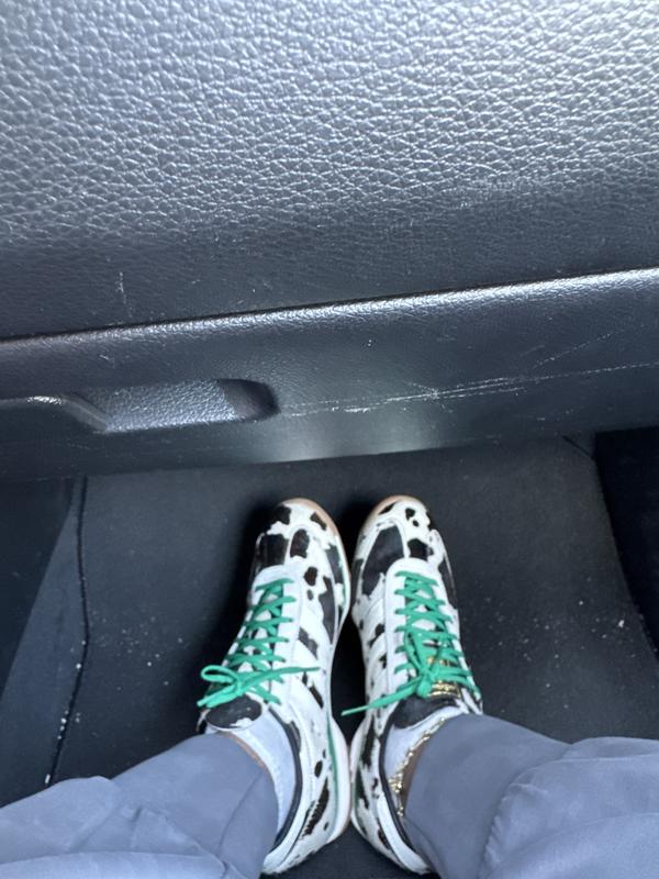 Review Thumbnail Image 0 180865373