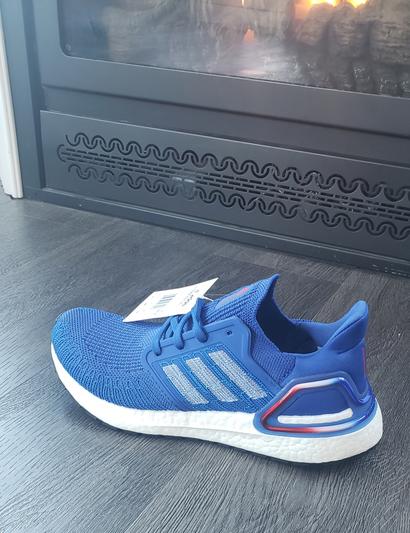 Customer photo for "Love this shoes"