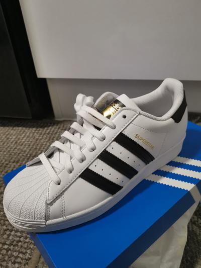 Adidas superstar black and white clearance review