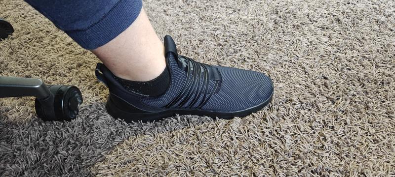 Customer carousel item 4.