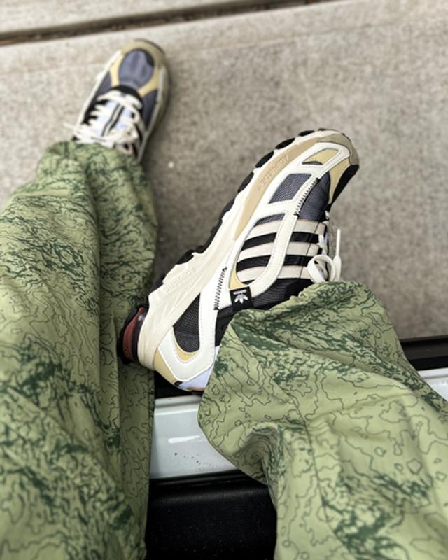 Customer photo for "Great pants/shorts combo in a loose fit"